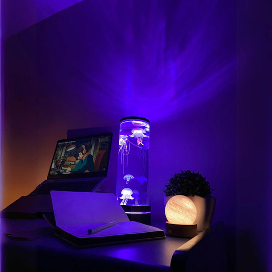 Jellyfish Lamp with Water Ripple Projector, view 2