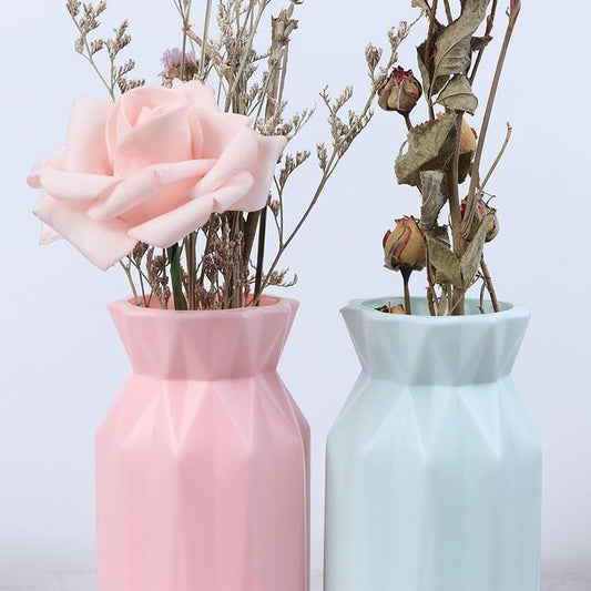 Angular Geometric Plastic Bud Vase, Four Colors, view 2