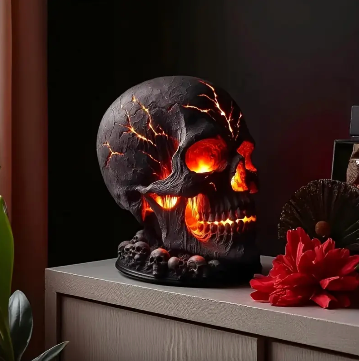 Resin Skull Lava Lamp with Red Lava Core