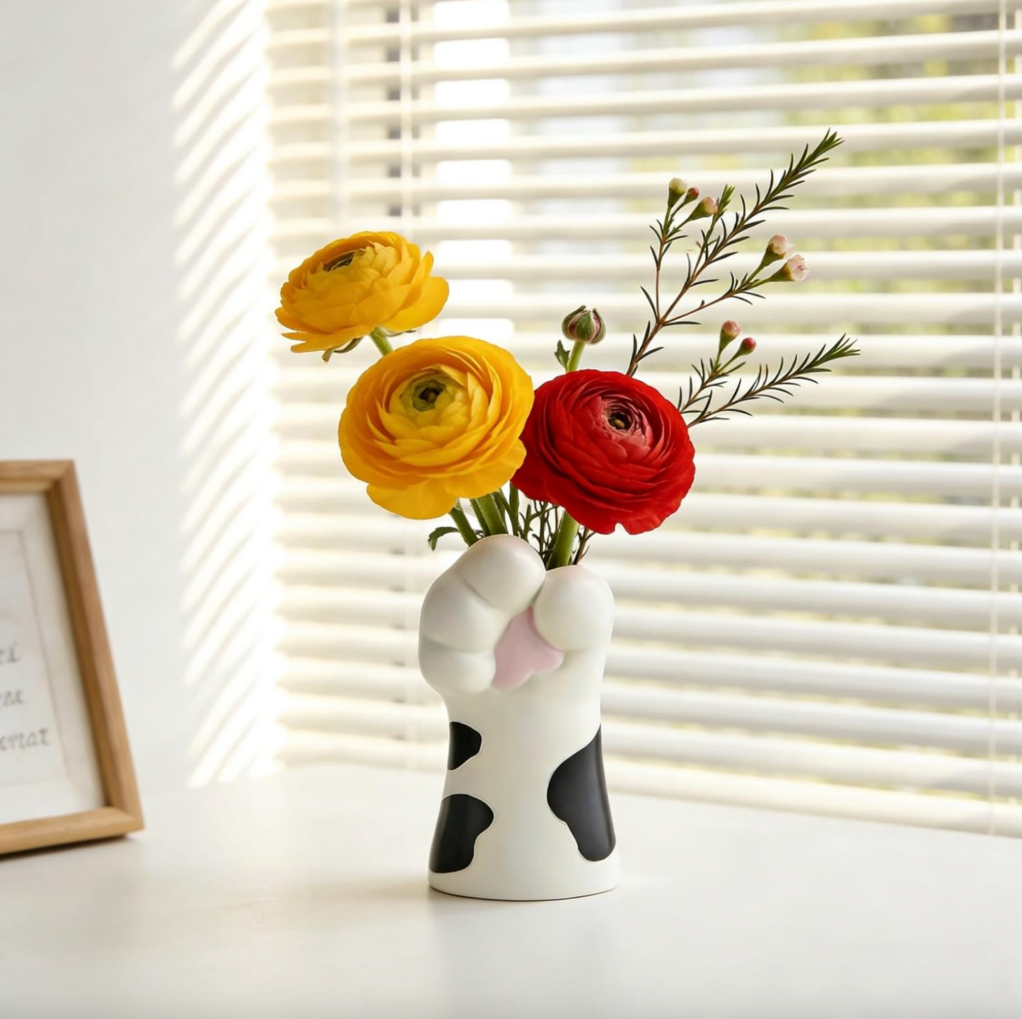 Paw Shaped Ceramic Bud Vase, 5.8 in Tall