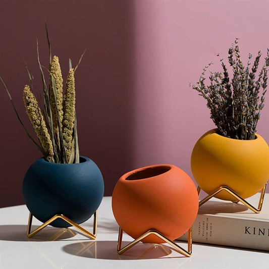 Ceramic Planter Pot with Galvanized Steel Stand