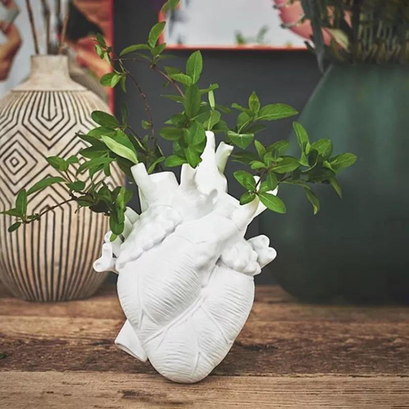 Anatomical Heart Vase for Dried Stems, Two Sizes, view 10