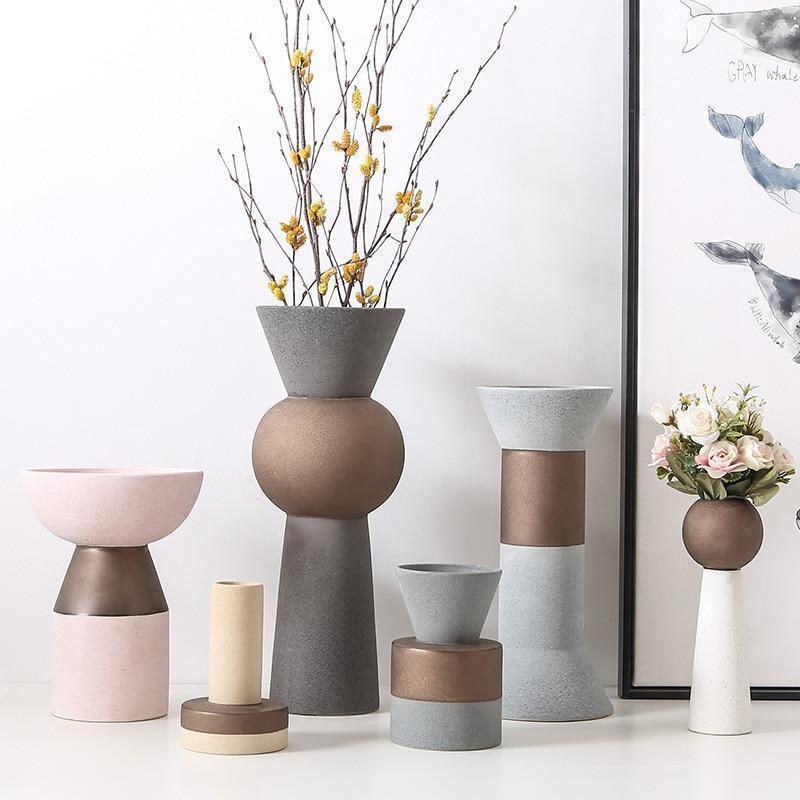 Ceramic Vessel Vase in Cylinder and Ball Shapes