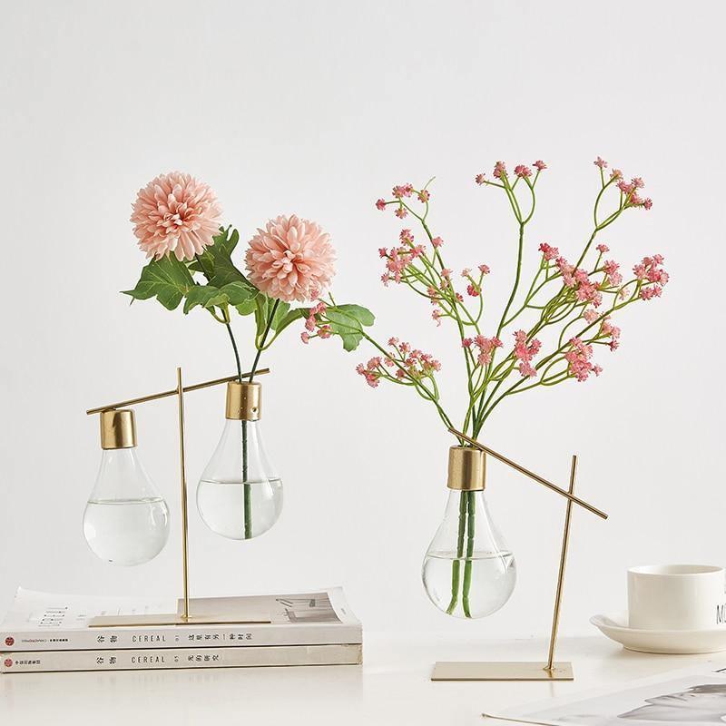 Light Bulb Propagation Vase on Gold Iron Stand